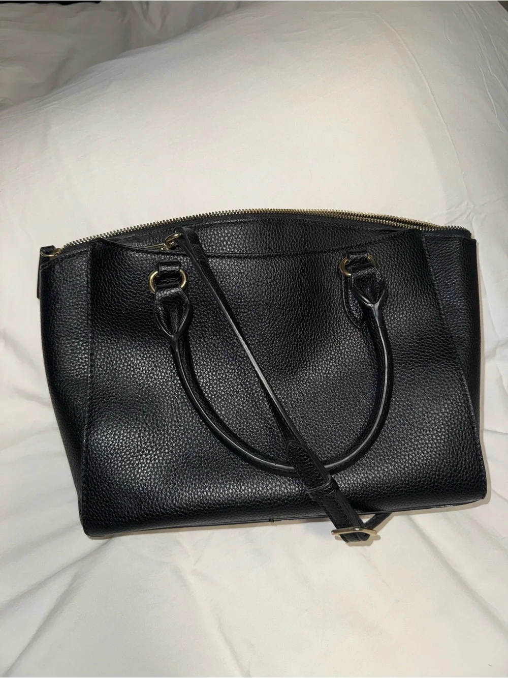 Nine West structured pebbled